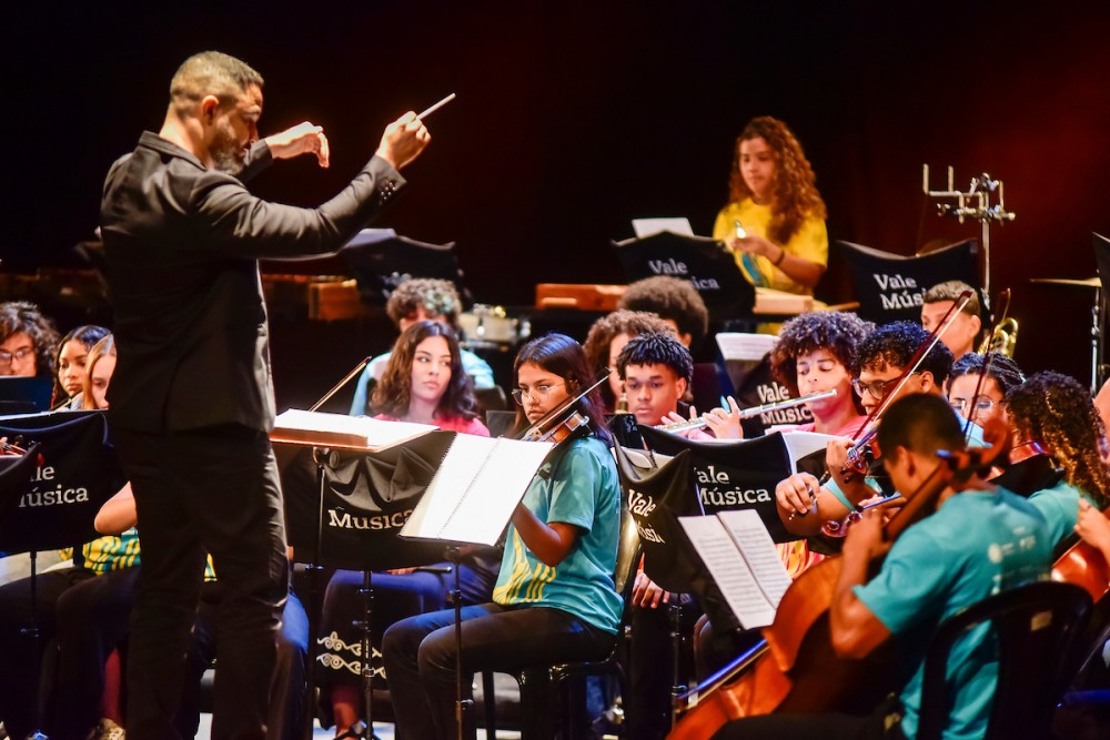 Vale Música se apresenta pela primeira vez em Governador Valadares com o espetáculo Arraiá Sinfônico